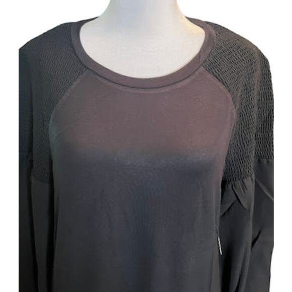 Ellen Tracy Black Long Sleeve, Mixed Media Top Size Medium NWT - Picture 3 of 6